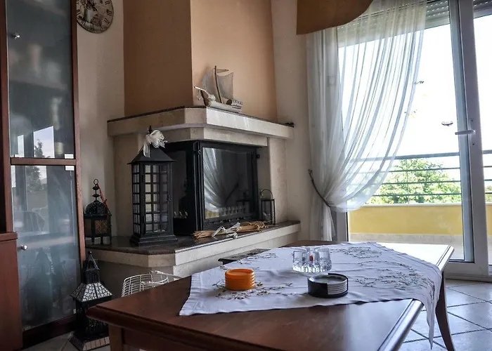 Feriehus Martha's Nea Iraklitsa